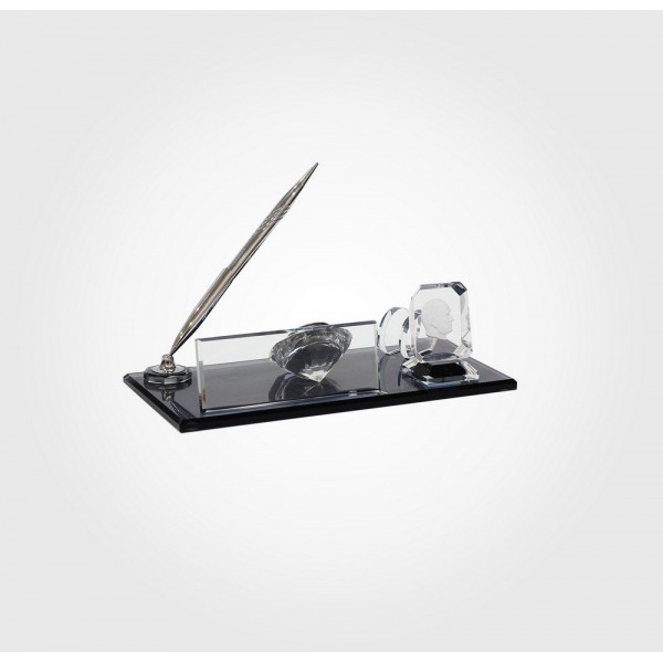 Kristal Masa İsimliği Kristal Masa İsimliği