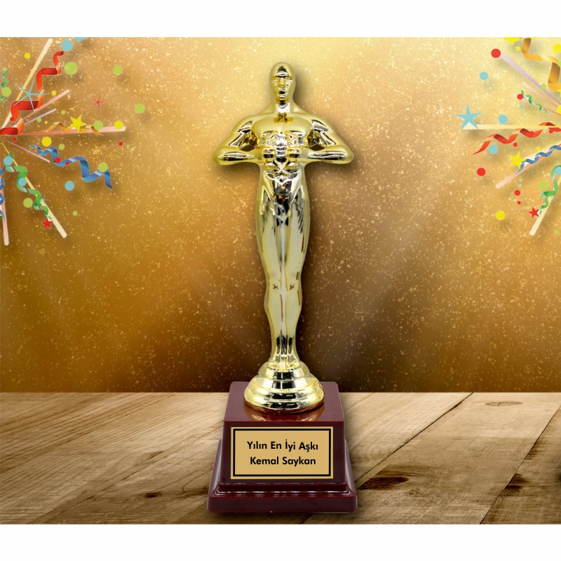 Yılın En İyi Aşkı Oscar Heykeli